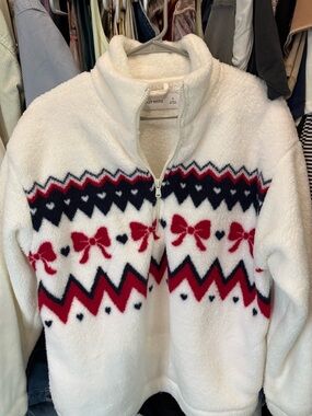 Hollister White Sherpa Zip-Up Sweater with Red & Navy Bow Pattern